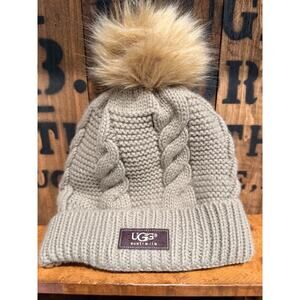 UGG Australia Adult Winter Hat Fur Soft Cozy Lining Ugg Winter Pom Beanie Tan